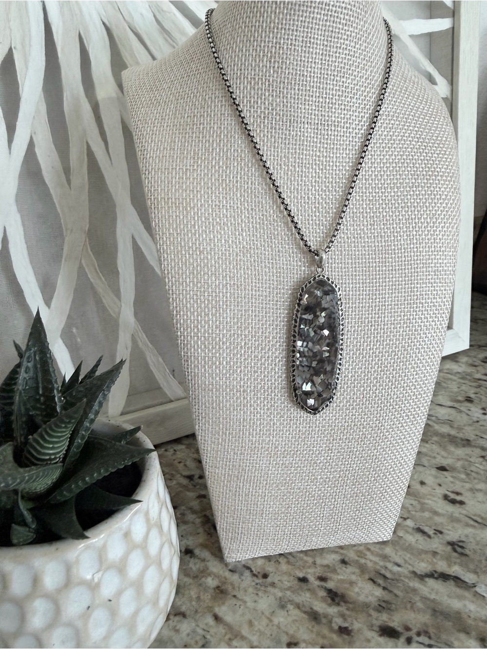 Rare Kendra Scott Layden Necklace in Silver with Abalone Shell Pendant